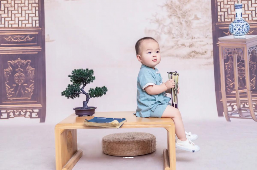 锦州宝宝吃迷糊奶如何纠正